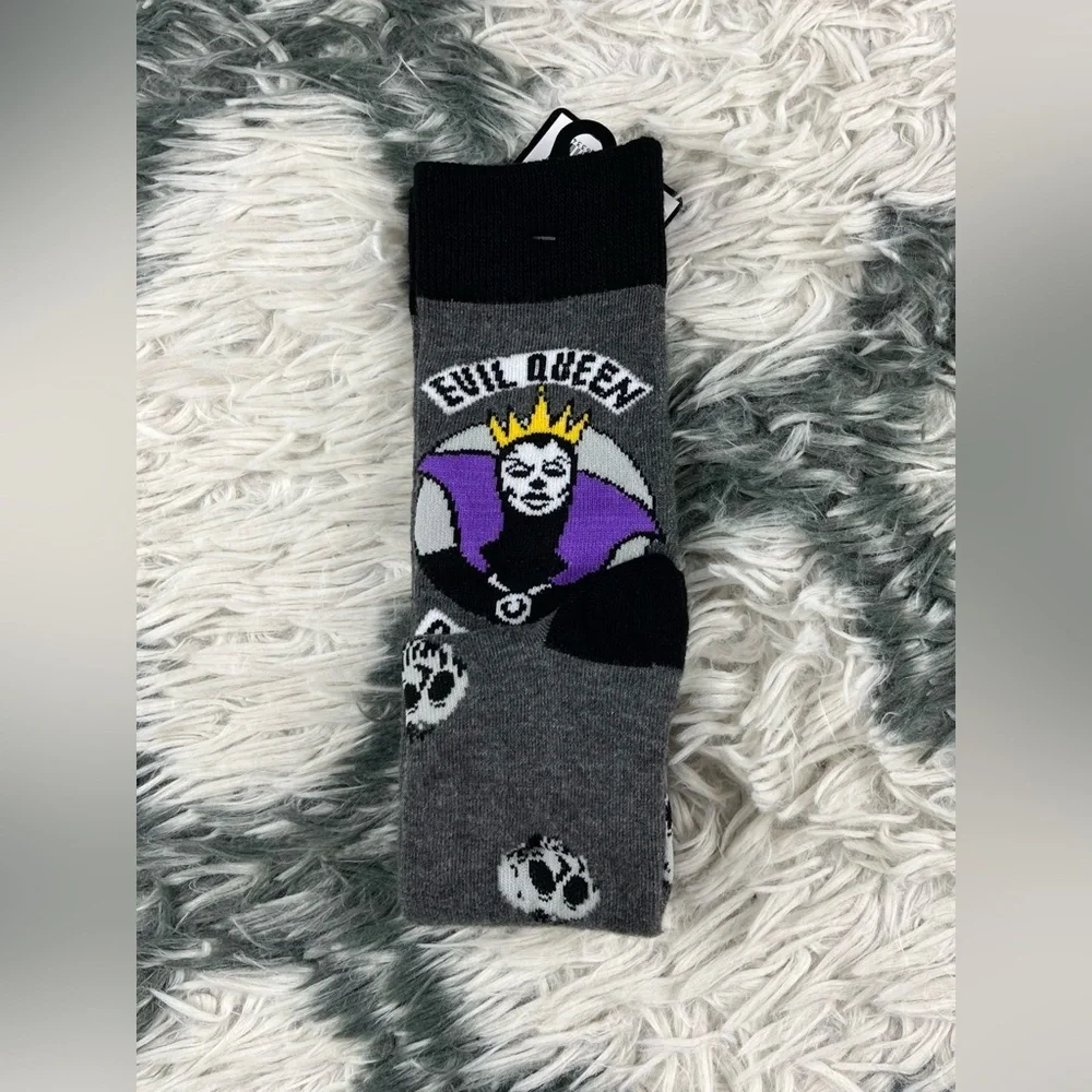 Disney Villains Women’s Evil Queen Poisonous Knee High Socks One Size Gray Black